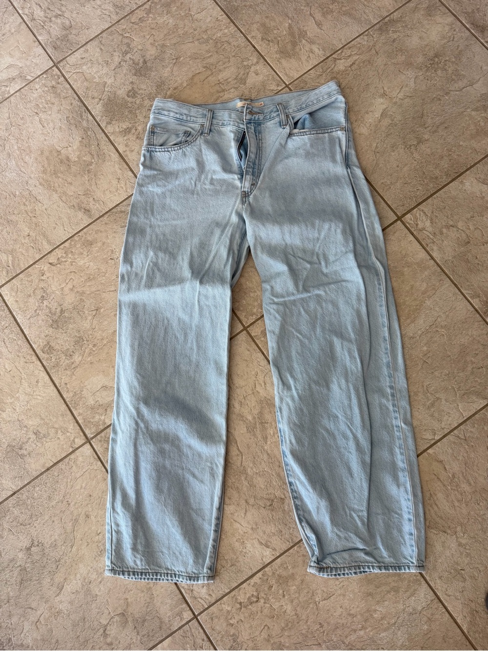 Levi’s Light Baggy Dad Jeans Size 30